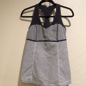 Workout leisure top with attached bra